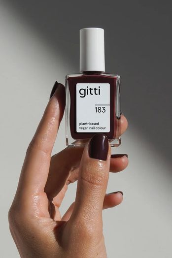 Precious plum bordeaux nagellak Gitti