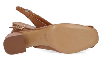 Tek beige sandalen met hak Voltan 