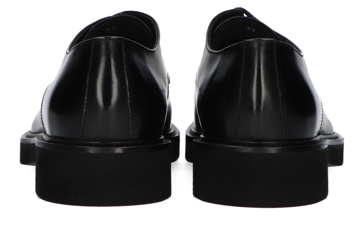 Zwarte glanzende veterschoenen Rossano Bisconti