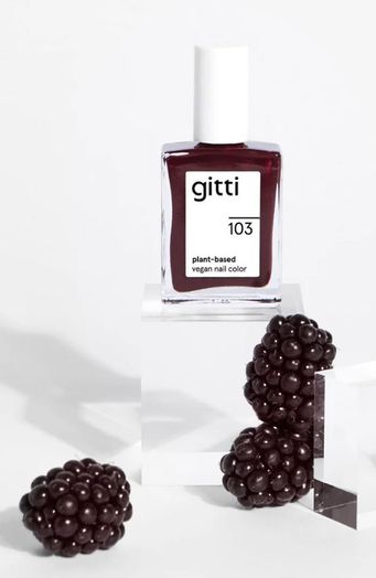 Aubergine nagellak Gitti 