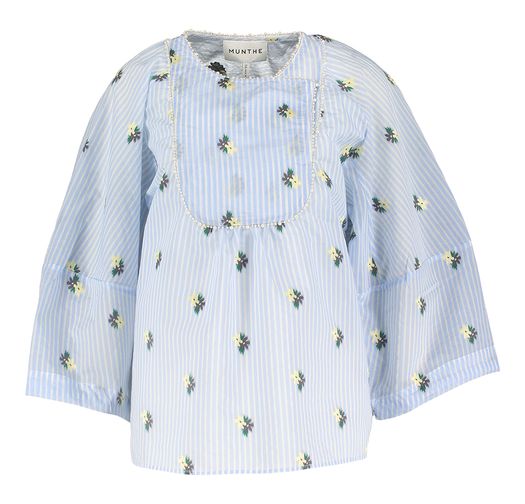 Ligt blue bloes Prestina Munthe