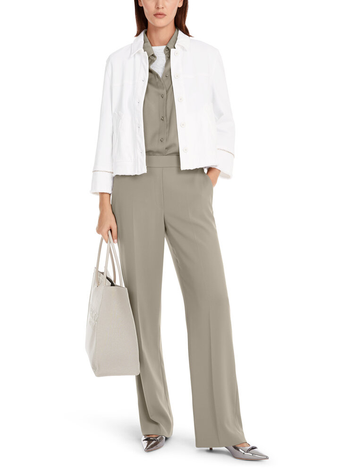 Wit jeansjasje met uitgerafelde onderkant Marc Cain collections