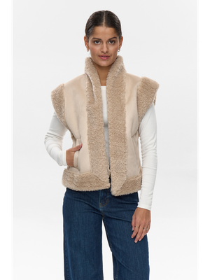 Beige teddy jas Nu Elloit Numph