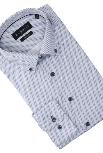 Wit katoenen hemd ( regular fit) met details en lange mouwen 