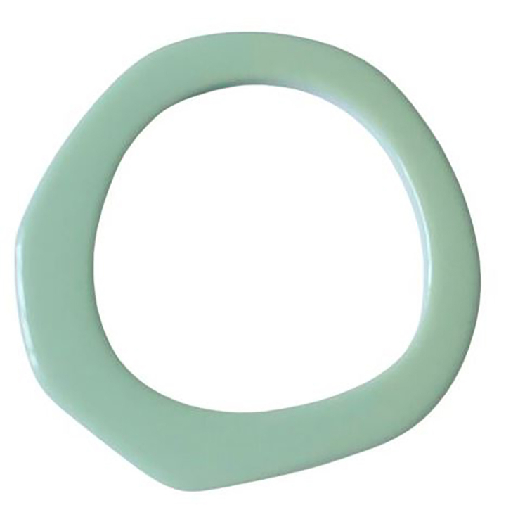 Lichtgroen gelakte armband Ellen Beekman