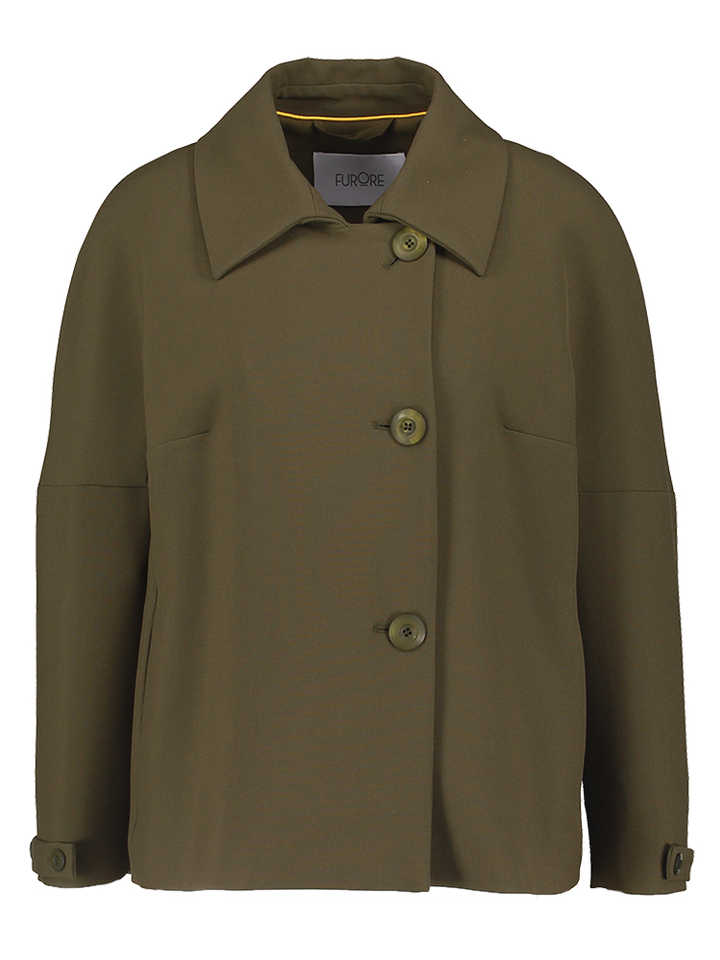 Groen uitlopend a-lijn jasje met 3/4 mouwen en plooi op de rug Coletta Furore 