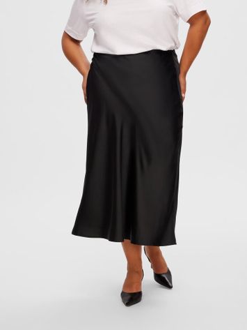 Lange zwarte rok in glanzende stof Selected Femme 