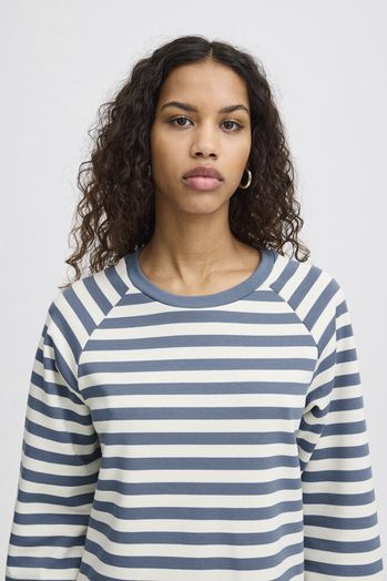 T-shirt met blauwe en ecru strepen Itira Ichi