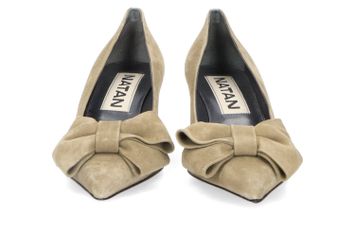 Groenbeige pumps met trechterhak Natan