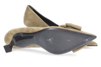 Groenbeige pumps met trechterhak Natan