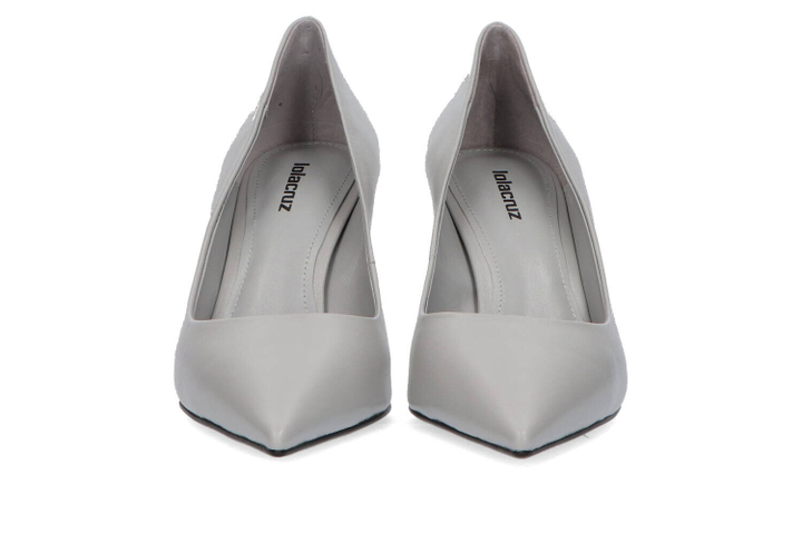 Kiezelgrijze pumps met trechterhak Lola Cruz