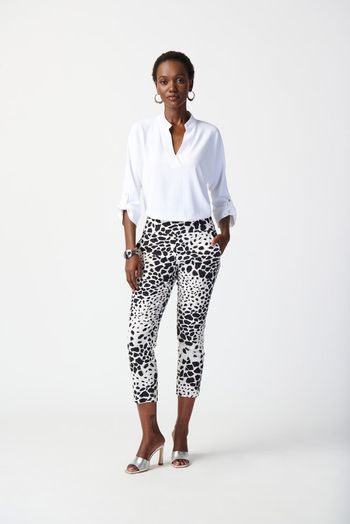 Beige blouse met detail aan de mouw Joseph Ribkoff
