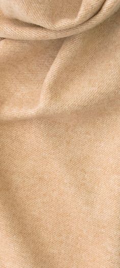 Beige sjaal met ruffels Profuomo