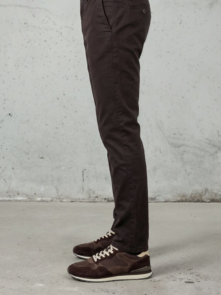 Donkerbruine lage sneakers Munich Hoff