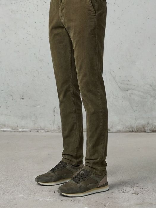 Kaki groene lage sneakers Buenos Aires Hoff