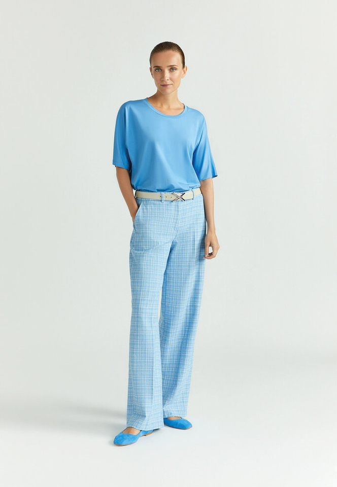 Blauwe t-shirt met band onderaan Frone Xandres