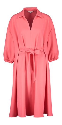 Fushia jurk met lint in de taille Kariena Xandres 