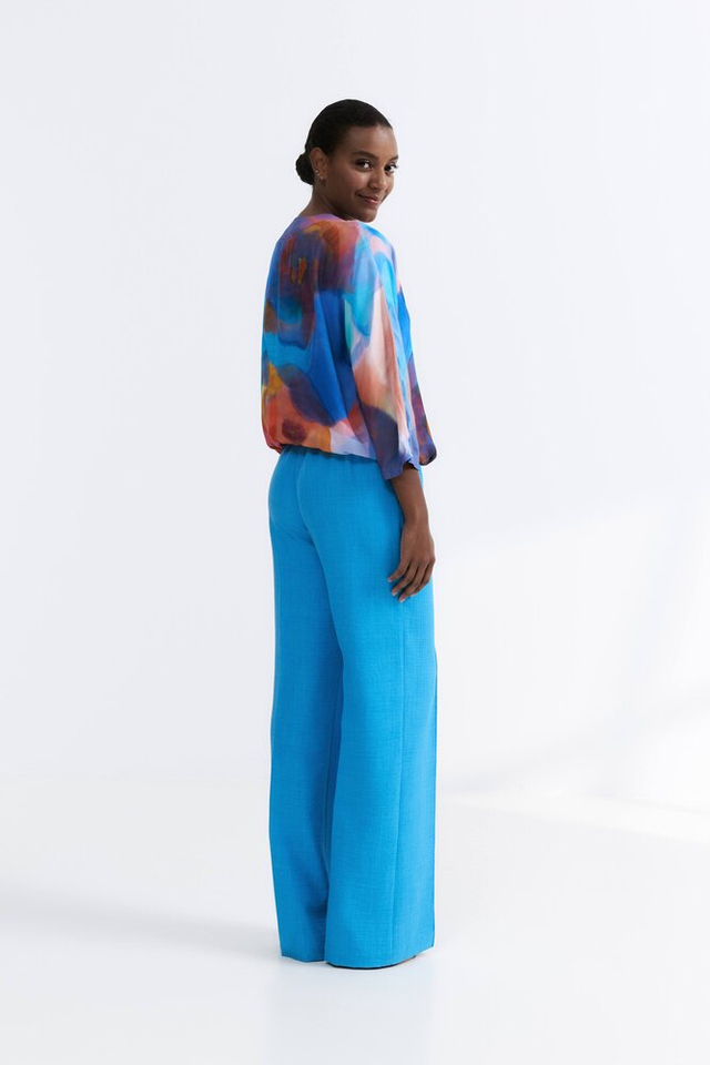 Multicolor bloes HER