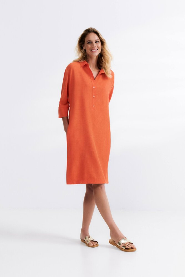 Oranje soepelvallende jurk met lint en zakken Her