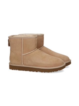 UGG Che boots  