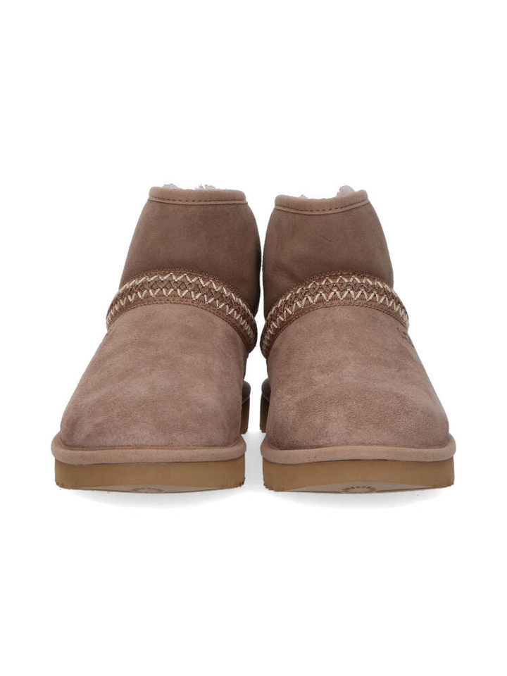 Crbo caribou boots Ugg 