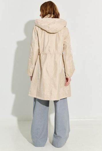 Beige halflange zomerjas met glans Gerry Weber 