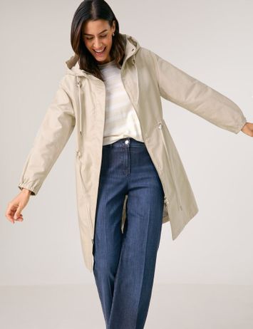 Beige halflange zomerjas met glans Gerry Weber 