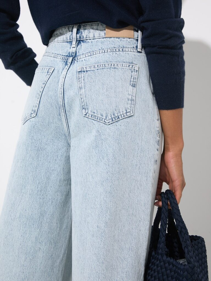 Dames shop the look van Diadora, Frnch, Ichi en Naghedi Winter 2025 shoot 1