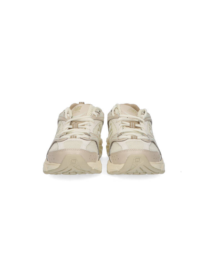 Stijlvolle sneaker, Beige met angora en incense, model 530 New Balance