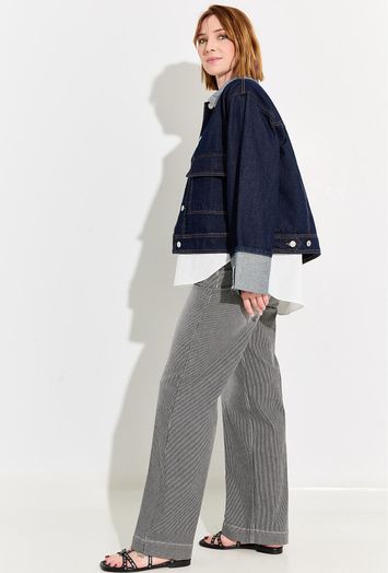 Donkerblauwe jeansjas met detailkraag en detailmouwen Yasmaria Y.A.S