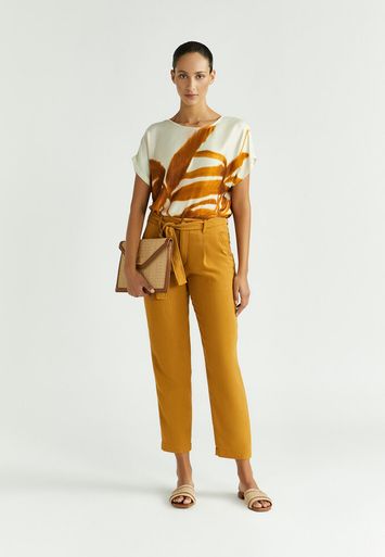 Beige bloes met bruine bloemenprint Hidana Xandres