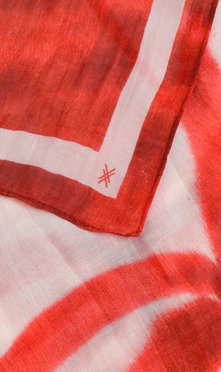 Rode sjaal Scarf Fancy Leaf Xandres 