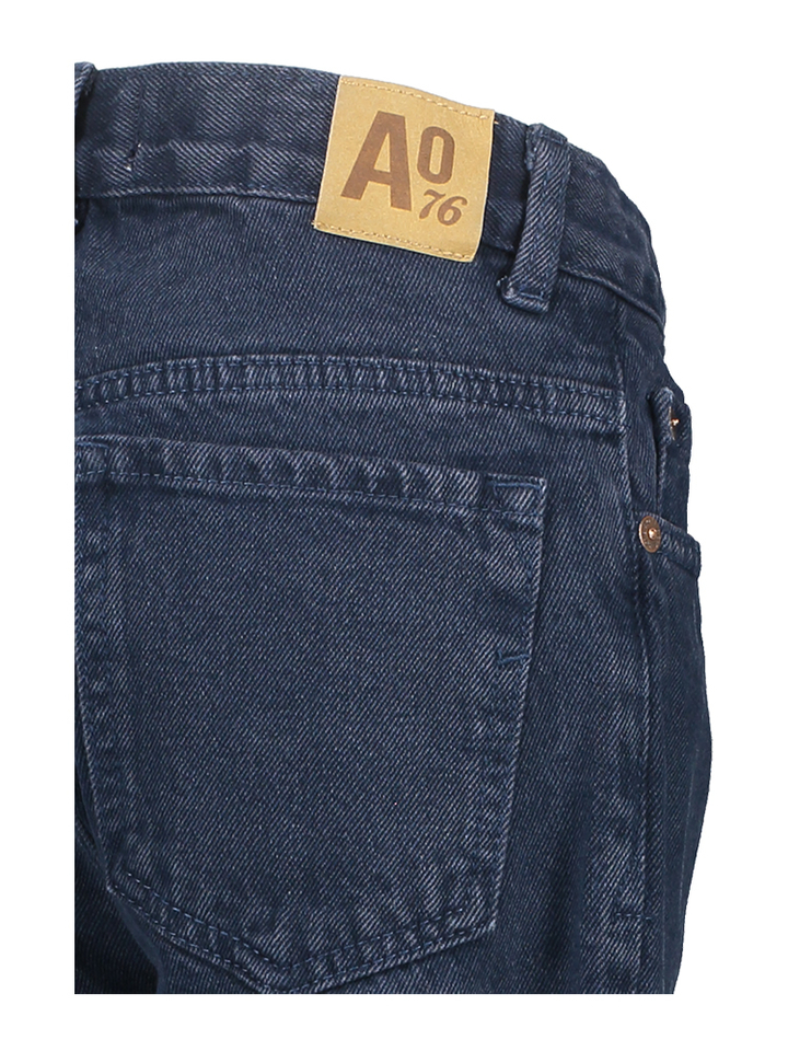 Donkerblauwe loose fit jeans AO76