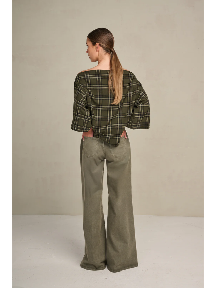 Faded green straight jeans Enrica March23