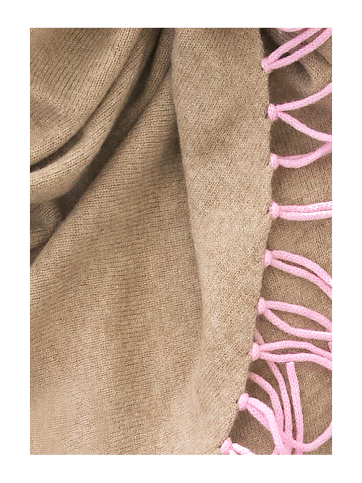 Beige sjaal driehoek met roze franjes Herzen's