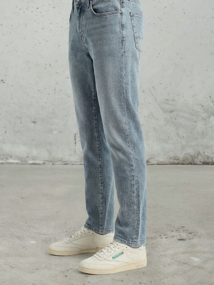 Off white lage sneakers Club 85 vintage Reebok