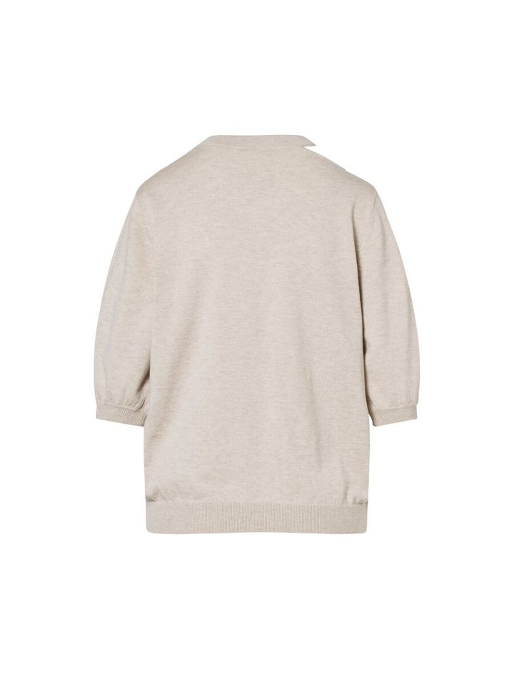 Ecrukleurige pull met detail aan de hals Celine Beaumont