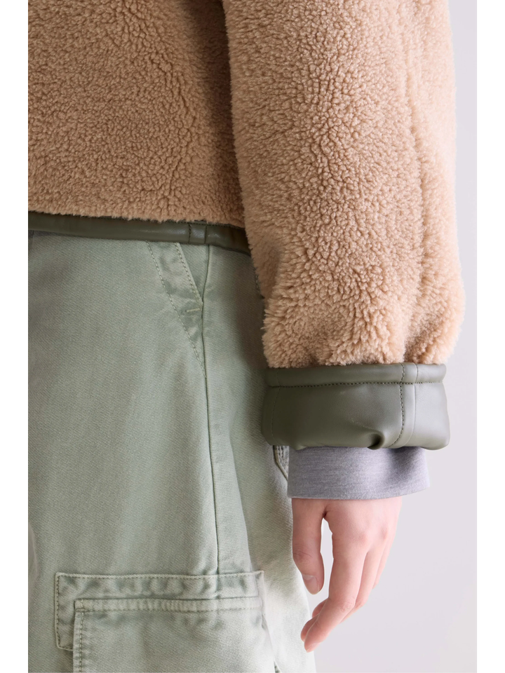 Kakigroene lederlook / beige teddy reversibel jas Josh Bellerose