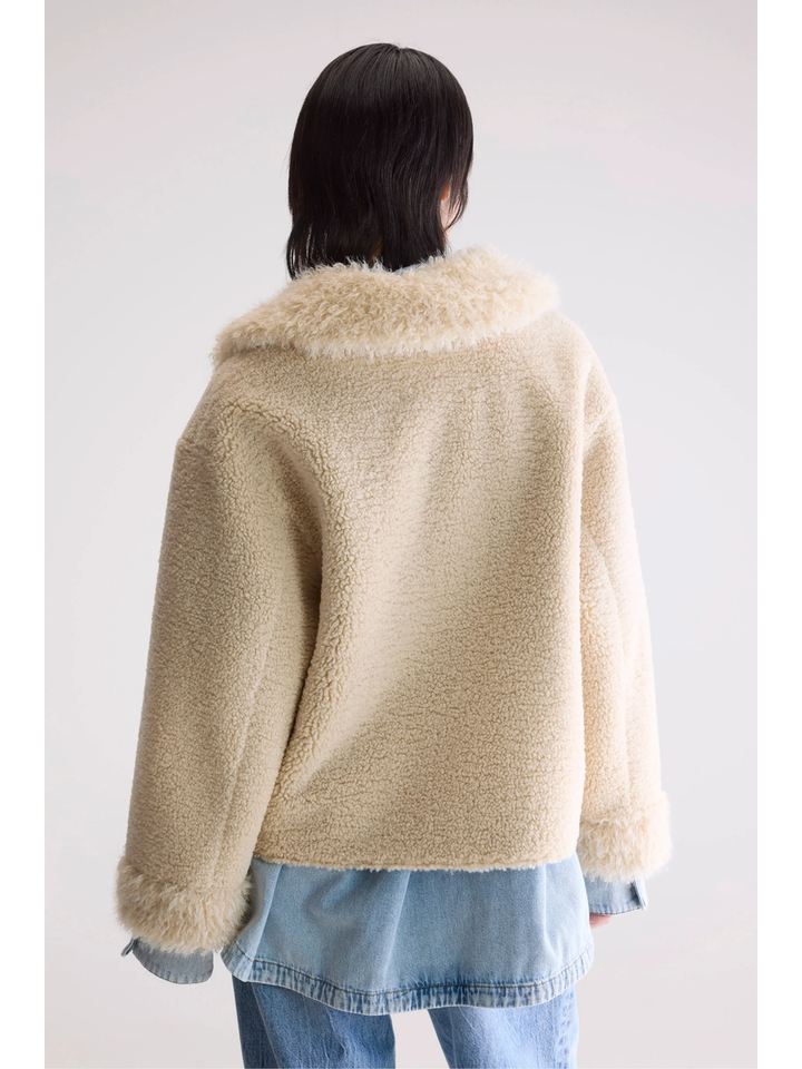 Ecru faux fur jas in teddy Bellerose 