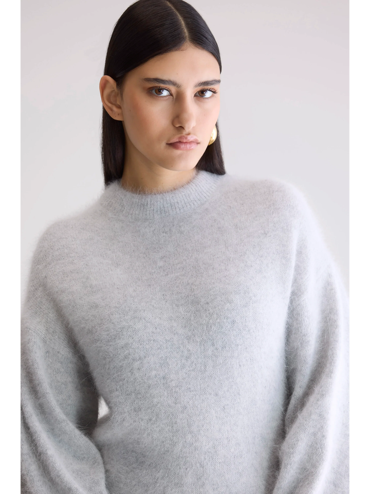 Lichtgrijze wollen pull met ronde hals Dateka Bellerose dames