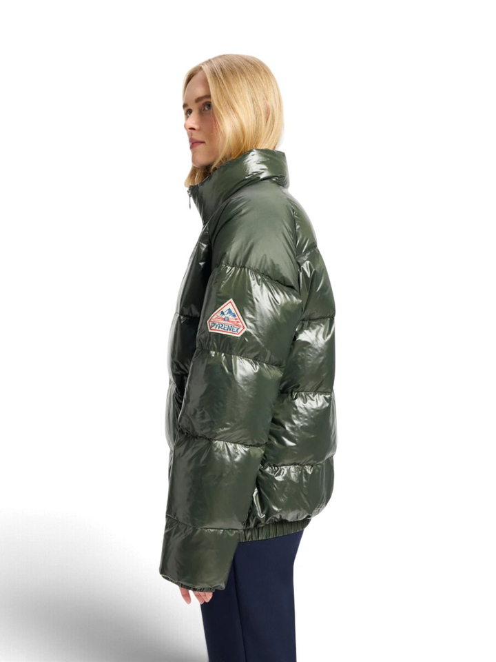 Groene glanzende puffer jacket met elastiek onderaan Huyo Pyrenex