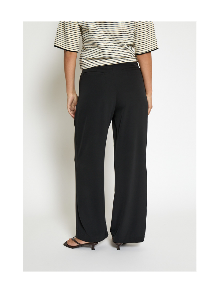Zwarte geklede broek Jonne Peppercorn 