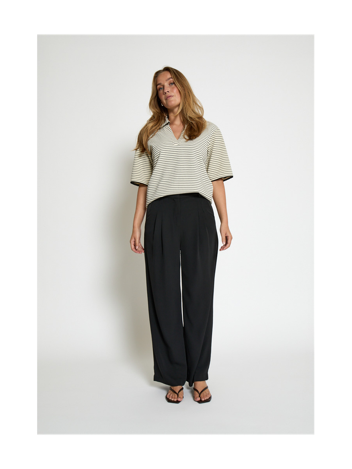 Zwarte geklede broek Jonne Peppercorn 