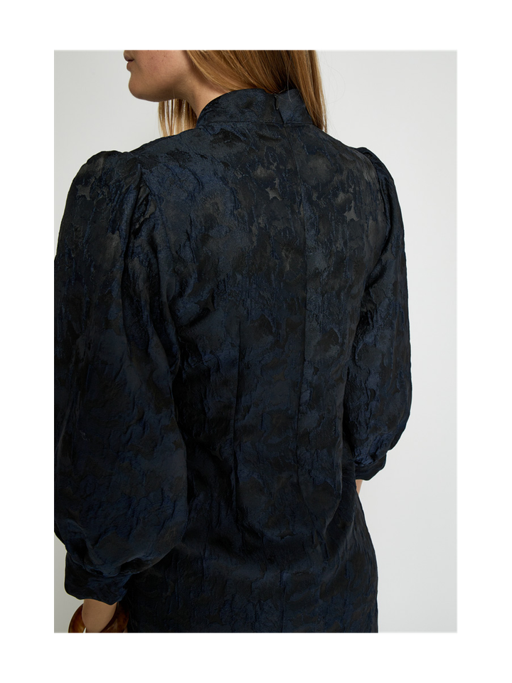 Donkerblauwe jurk in print Mirelle Minus