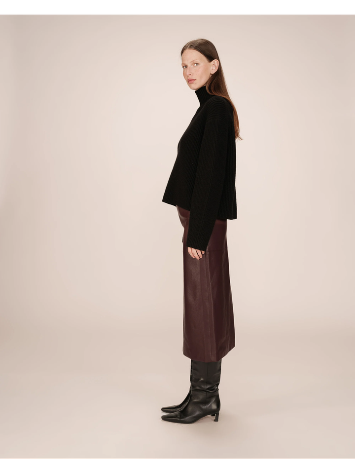 Bordeaux kokerrok in leder look Sirene Grace&Mila 