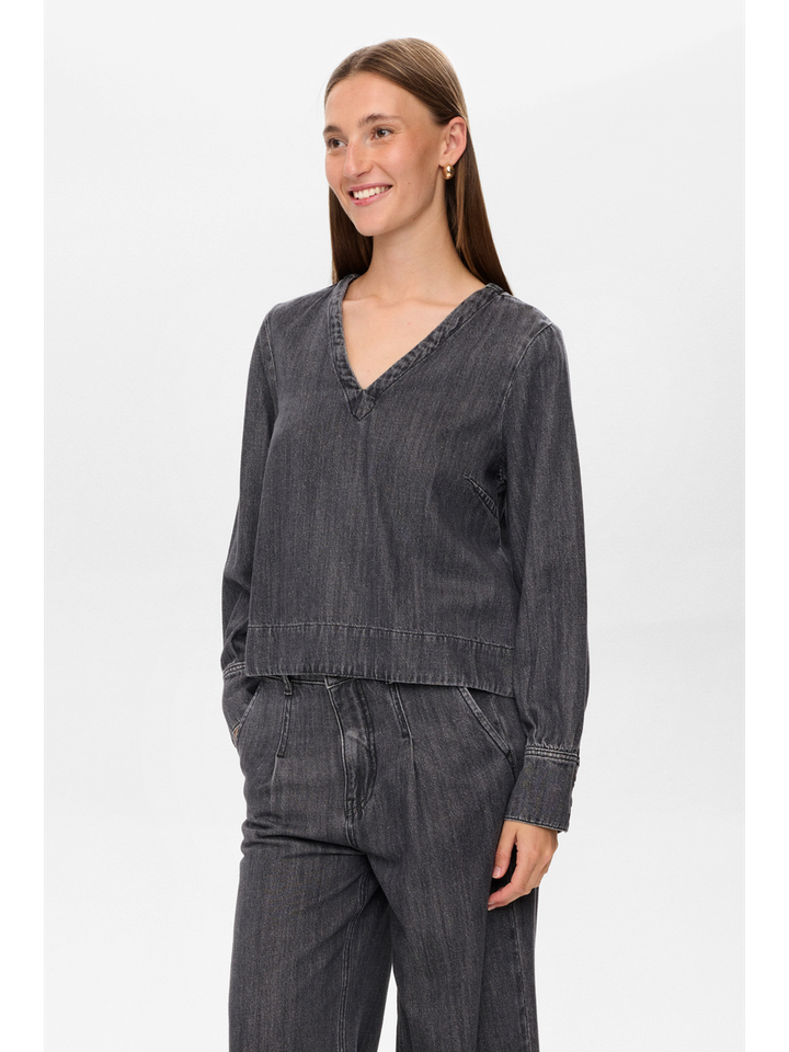 Grijze bloes in jeans Seoul Numph