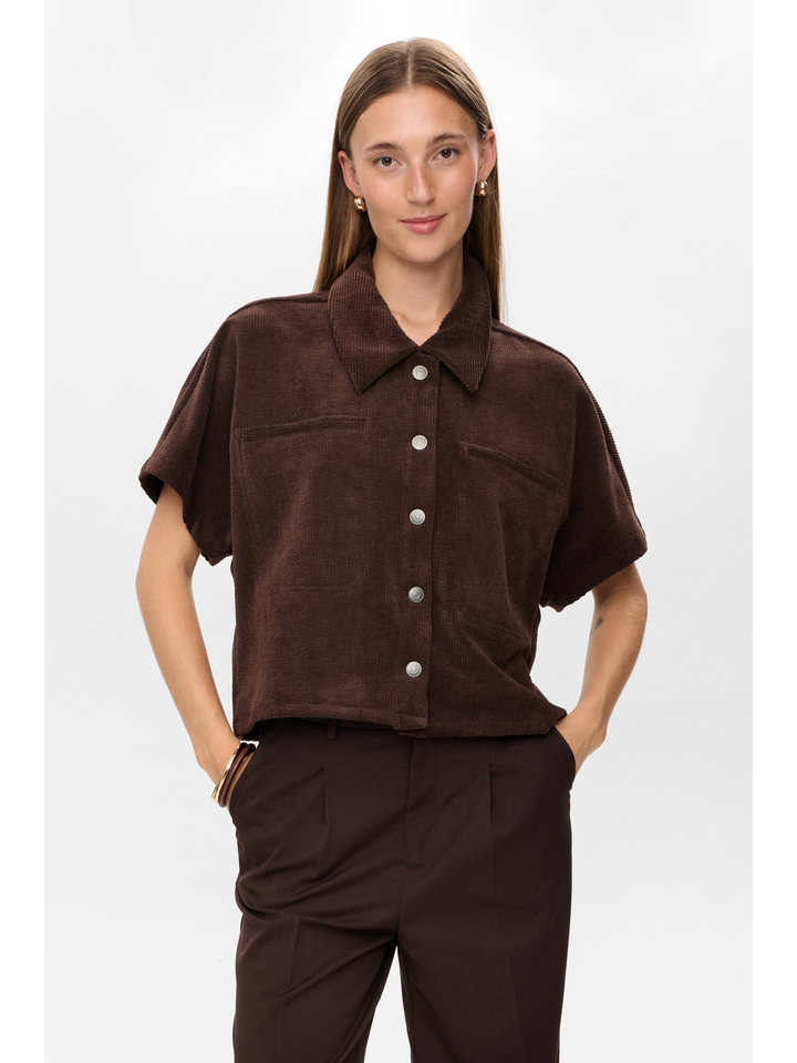 Donkerbruine cropped ribfluwelen top met knopen Thea Numph