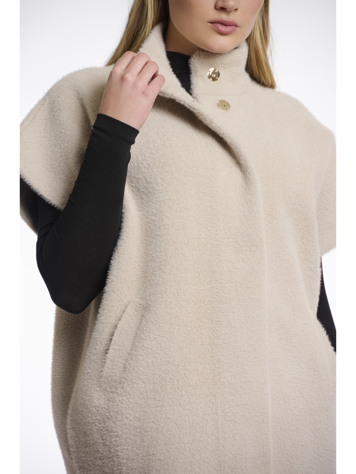 Beige fluffy jas Helen Rino Pelle