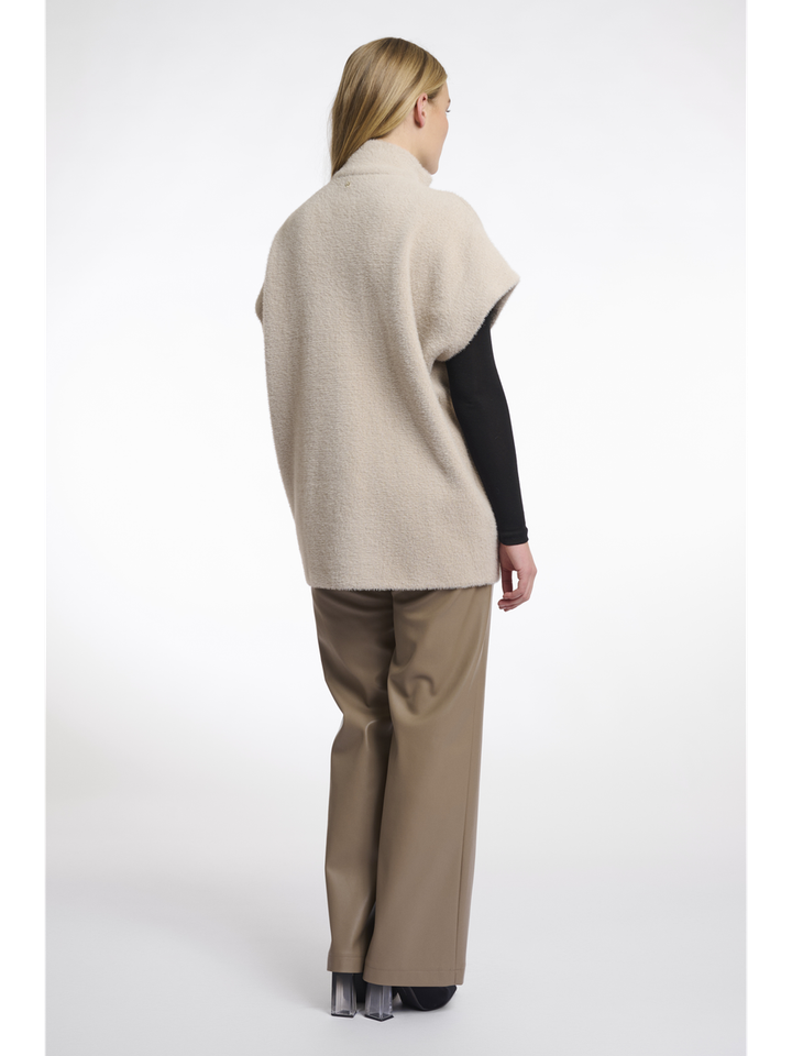 Beige fluffy jas Helen Rino Pelle