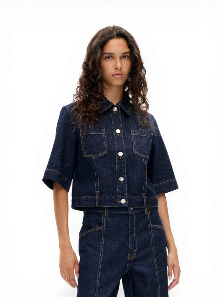 Donkerblauw jeansjasje met zilverkleurige detailknopen Baum und Pferdgarten